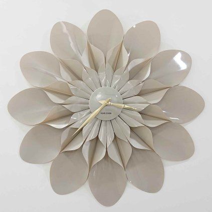 Šedé nástěnné hodiny Flower o 60 cm Karlsson