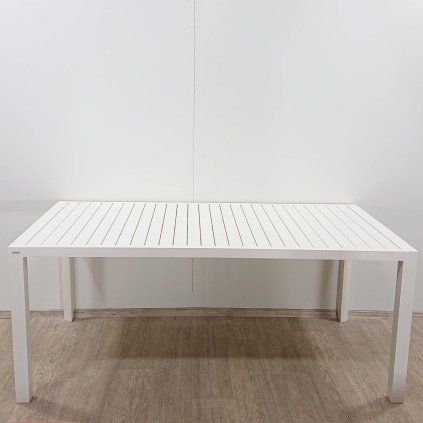 Zahradní jídelní stůl Culip 180x90 cm Kave Home