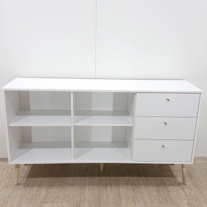 Bílá komoda 148 cm Bodo Tvilum