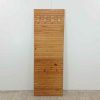Dřevěný nástěnný věšák 65x190 cm