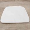 Bílý dřevěný sedák k židli